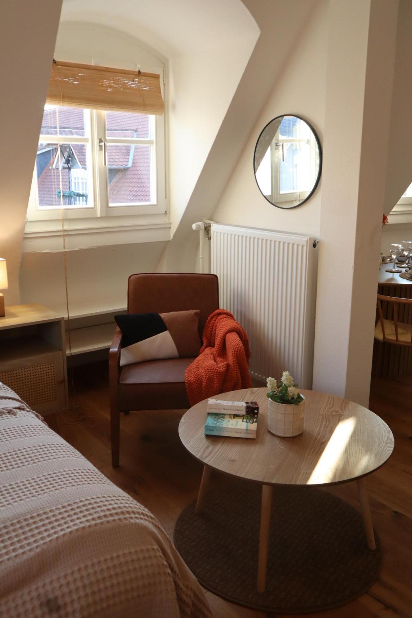 Gemuetliches Boho Studio Apartment In Der Altstadt Kronbergs Kronberg im Taunus Eksteriør bilde