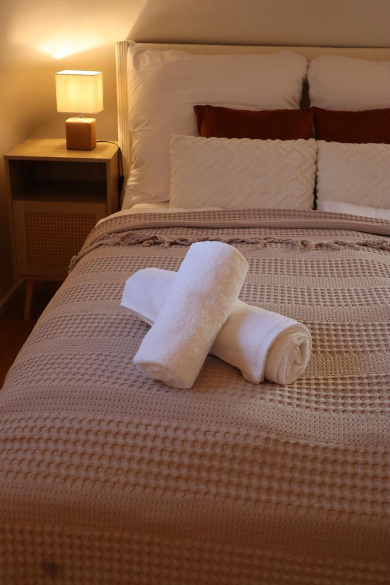 Gemuetliches Boho Studio Apartment In Der Altstadt Kronbergs Kronberg im Taunus Eksteriør bilde